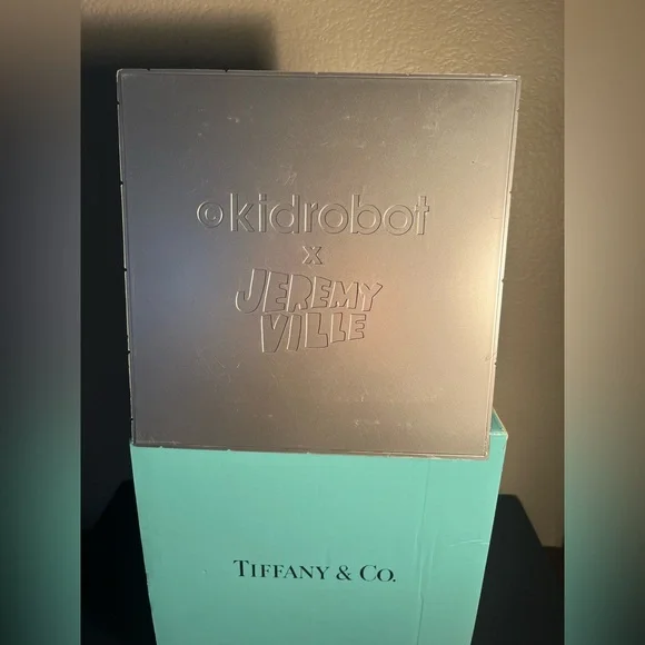 kid robot x JEREMY VILLE - ART dime piece 🩶🩶🩶🩶🩶🩶🩶🩶🩶🩶🩶🩶🩶🩶🩶🩶🩶🩶🩶 - Picture 2 of 7